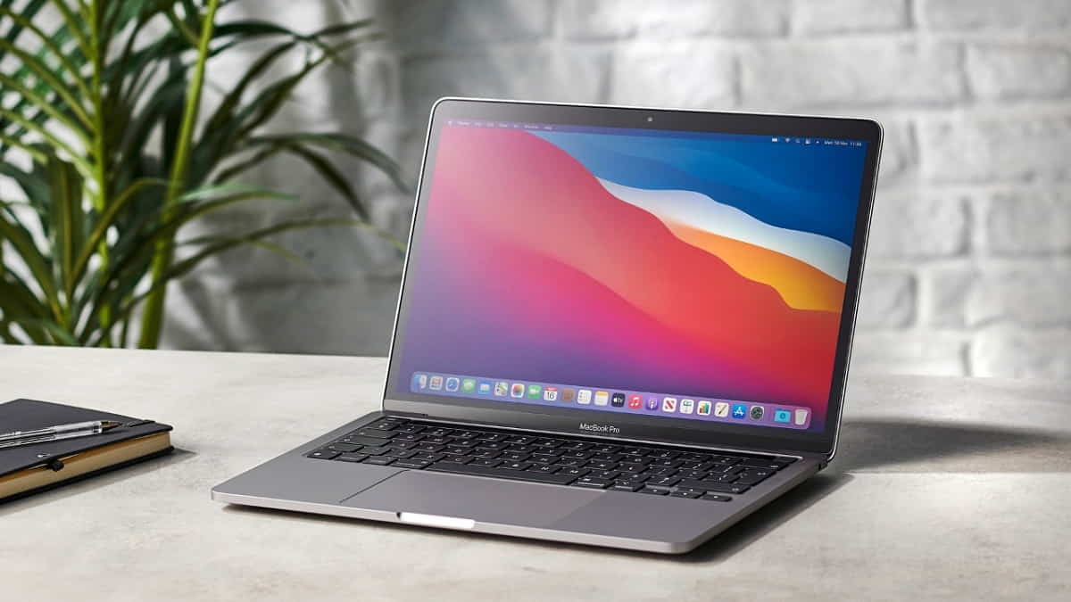 Apple MacBook OLED 133 Inchi Akan Segera Rilis pada Tahun 2024