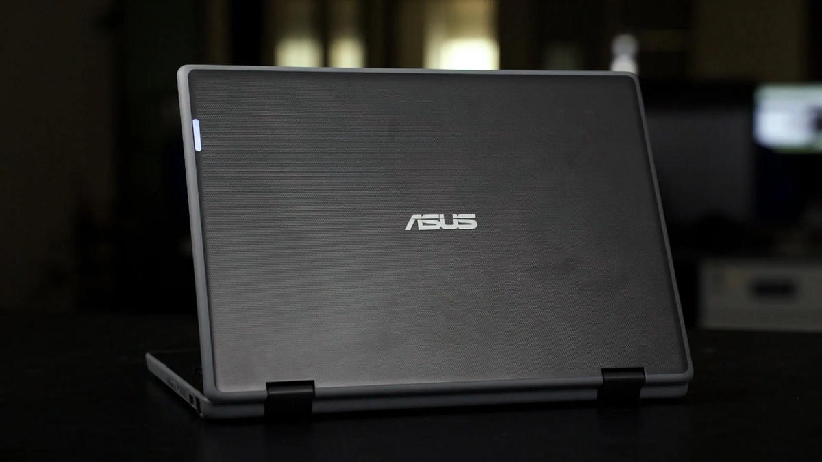 Laptop ASUS BR1100C Solusi untuk Mendukung Aktivitas Siswa