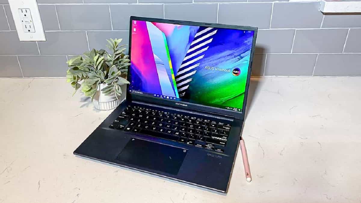 Asus VivoBook Pro 14 K3400PH Laptop Konten Kreator yang Berteknologi