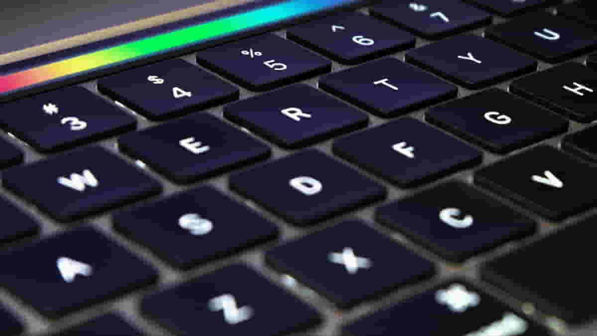 Keyboard Laptop Tidak Berfungsi Sebagian Bisa Karena Kotor.jpg
